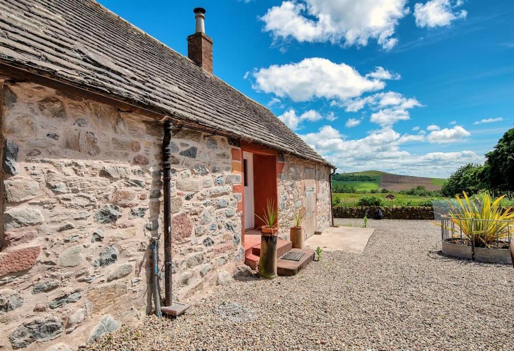 Spacious & Stylish Stonehous Cottage Forfar Buitenkant foto